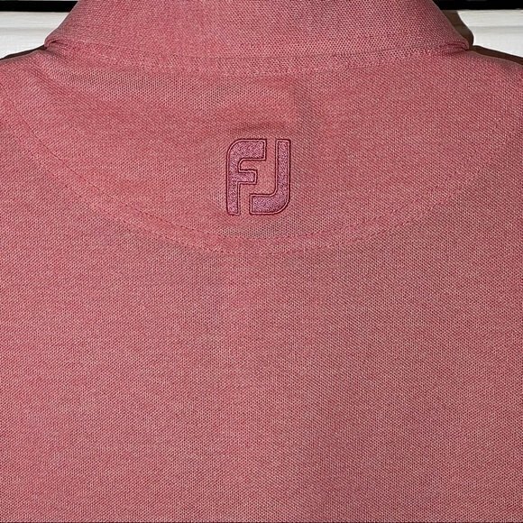 FootJoy Men’s Athletic Fit Solid PoloShirt SZ L, Salmon w/tiny unnoticeable mark - Picture 4 of 9